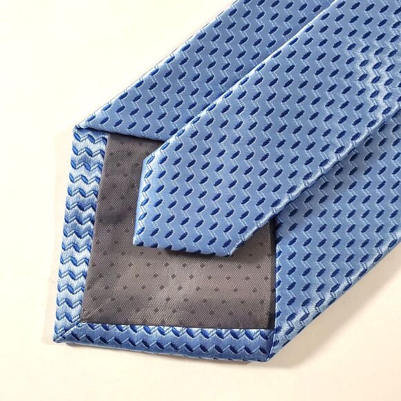 Laurant Bennet Milano Blue Textured Zigzag 100% Polyester Neck Tie A206 - Picture 4 of 6